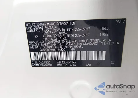 2017 Toyota Rav4 Le z USA, uszkodzony, nr VIN JTMZFREV4HJ144820